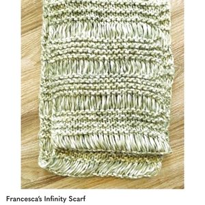 Infinity scarf